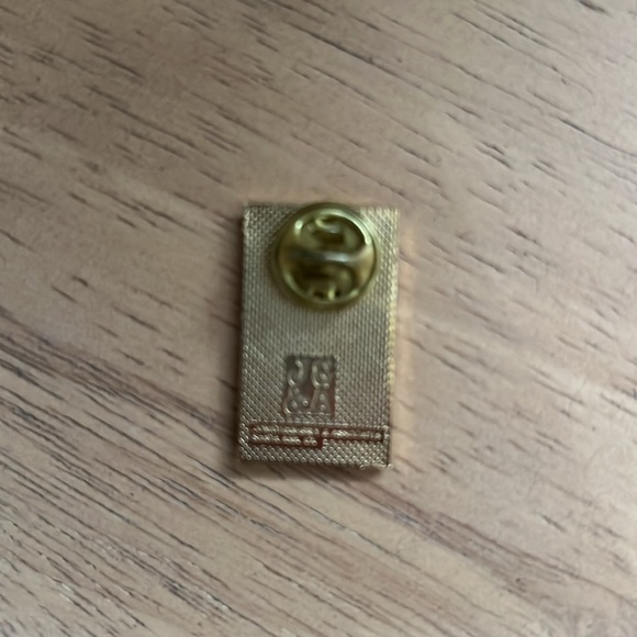 BUDWEISER HORSE RACING ACROSS AMERICA ESPN PIN 1987 VINTAGE MINT Condition - Picture 2 of 2